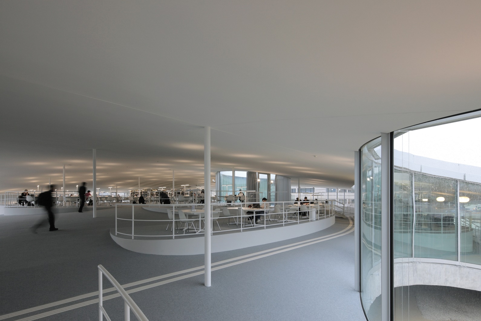 Rolex Learning Center