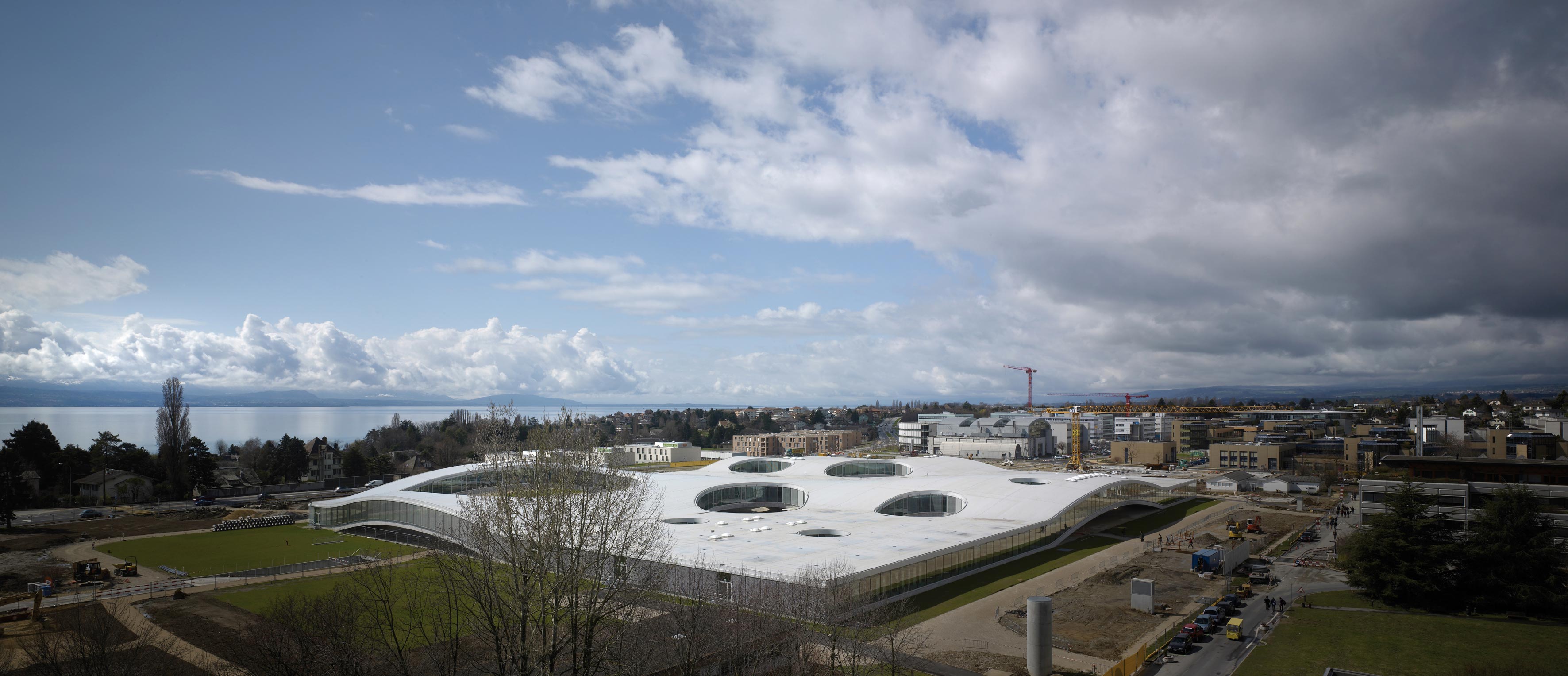 Rolex Learning Center