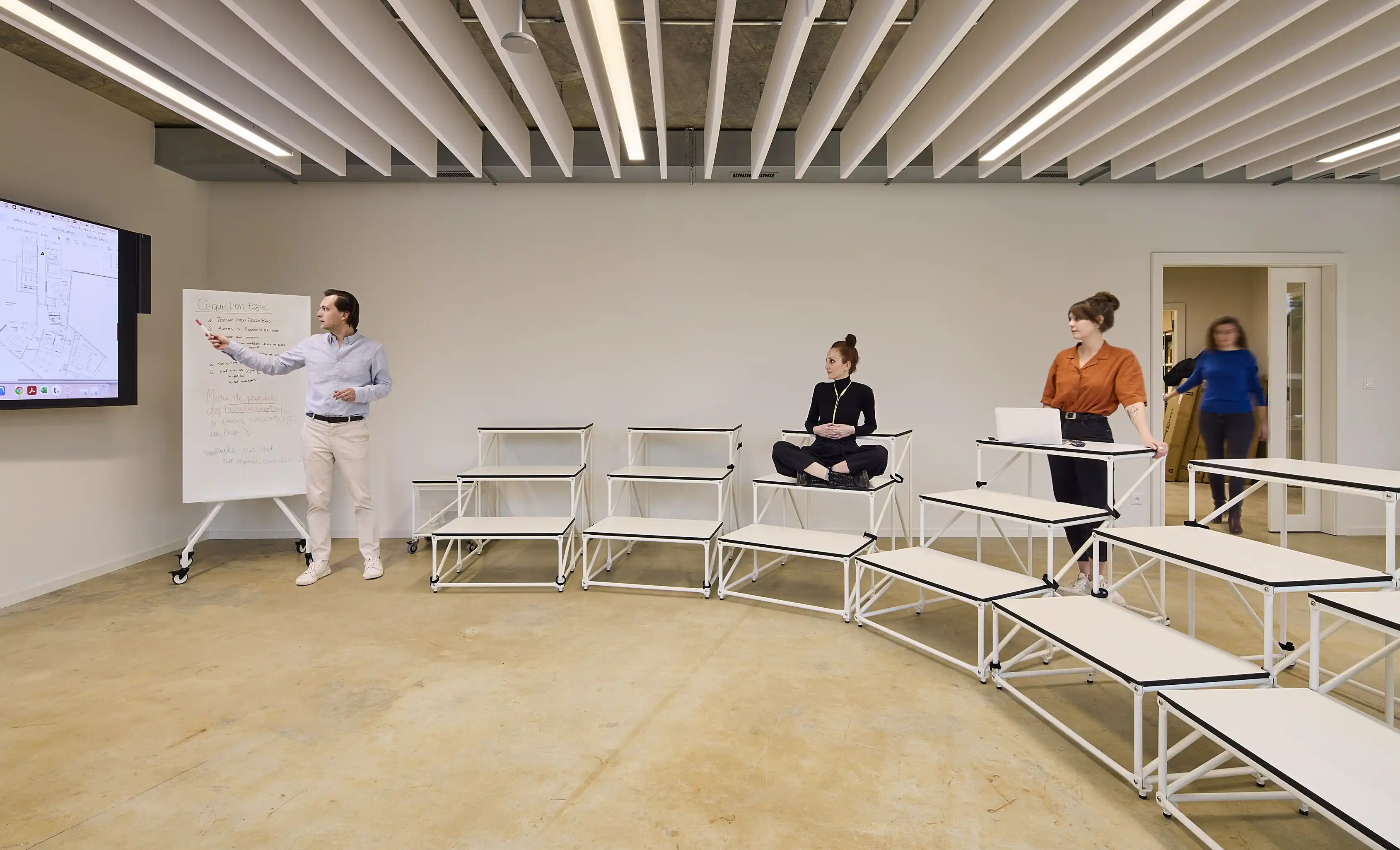 QoQa Headquarters by Studio Banana