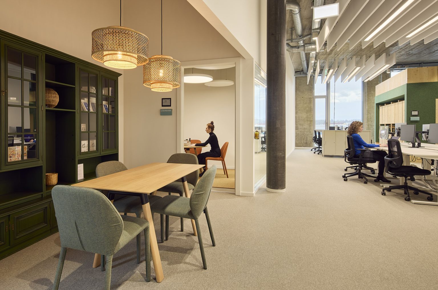 QoQa Headquarters by Studio Banana