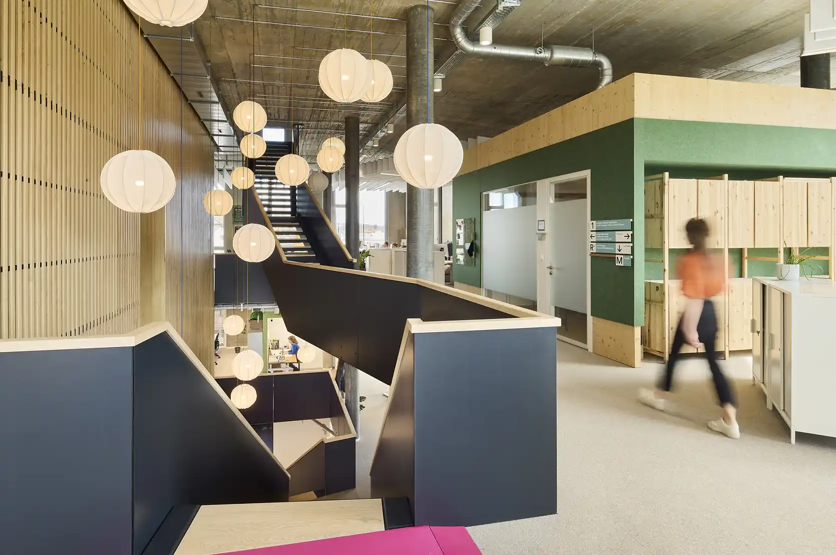 QoQa Headquarters by Studio Banana