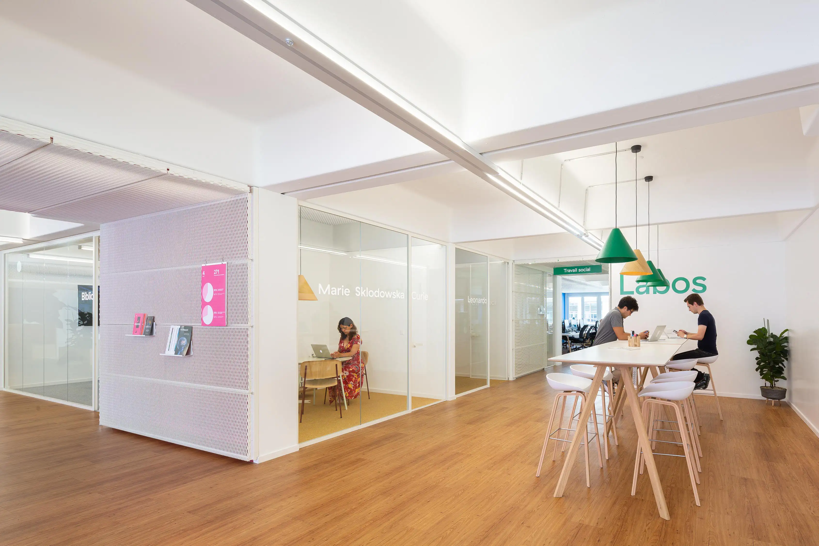 HES-SO Office by Studio Banana