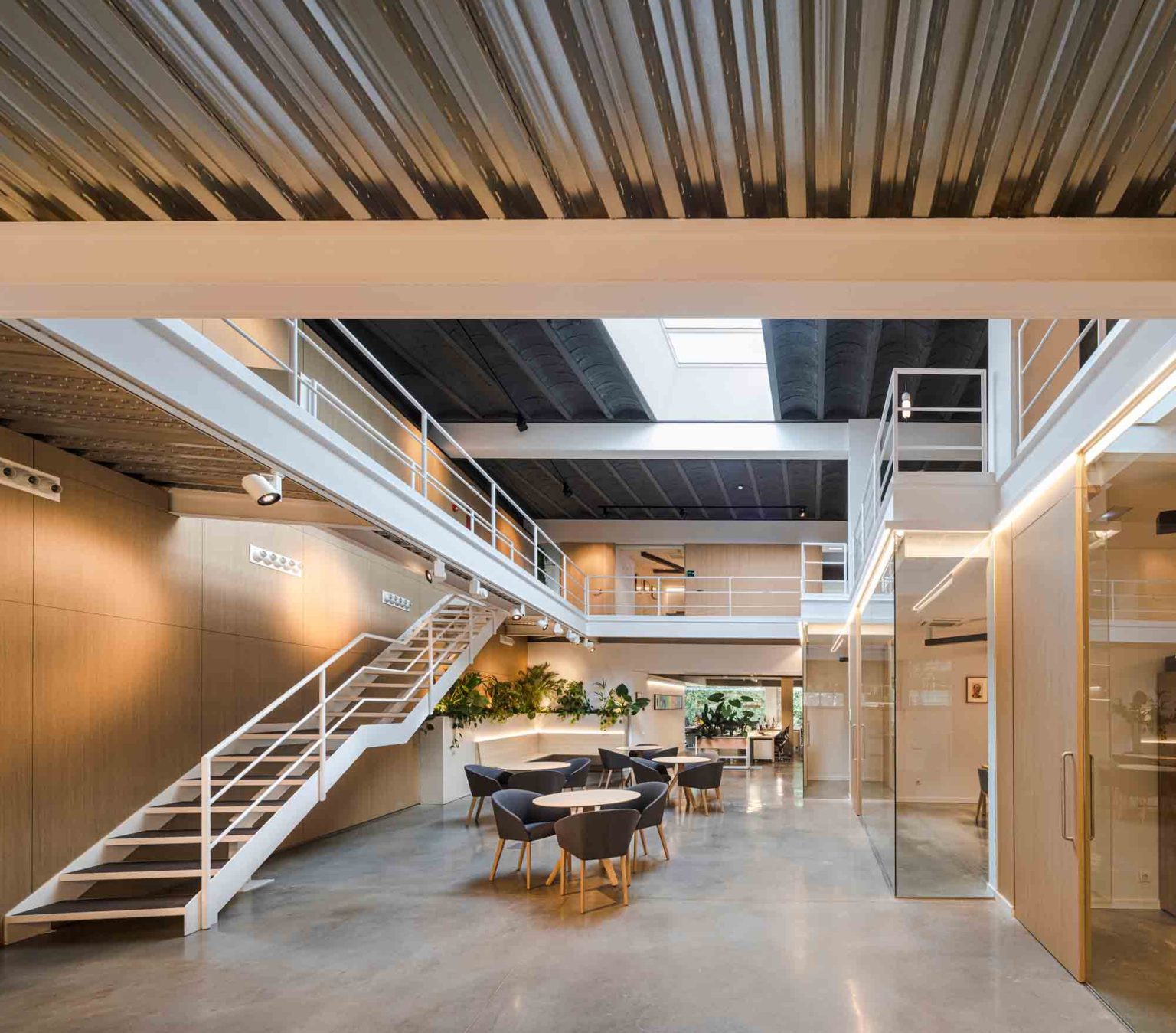 Morillas HQ by Studio Banana